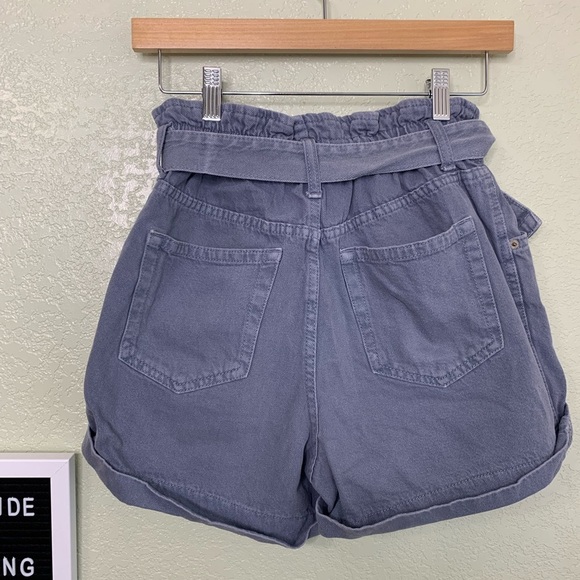 Forever 21 Women’s Ruffled Belted Y2K Blue Shorts Size Extra Small - Picture 10 of 10